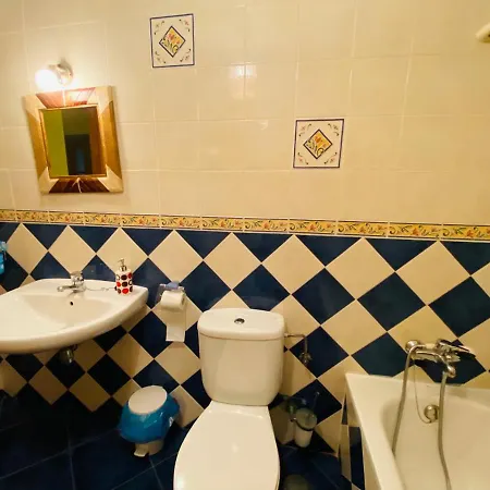 Vut Lourdes * Arenas de San Pedro